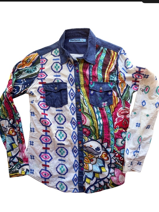 Desigual Tops - Desigual M summer weight button up. Embroidery cotton